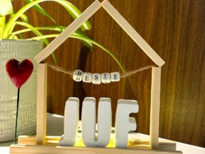 ECHO - Houten huisje - voor de allerliefste juf